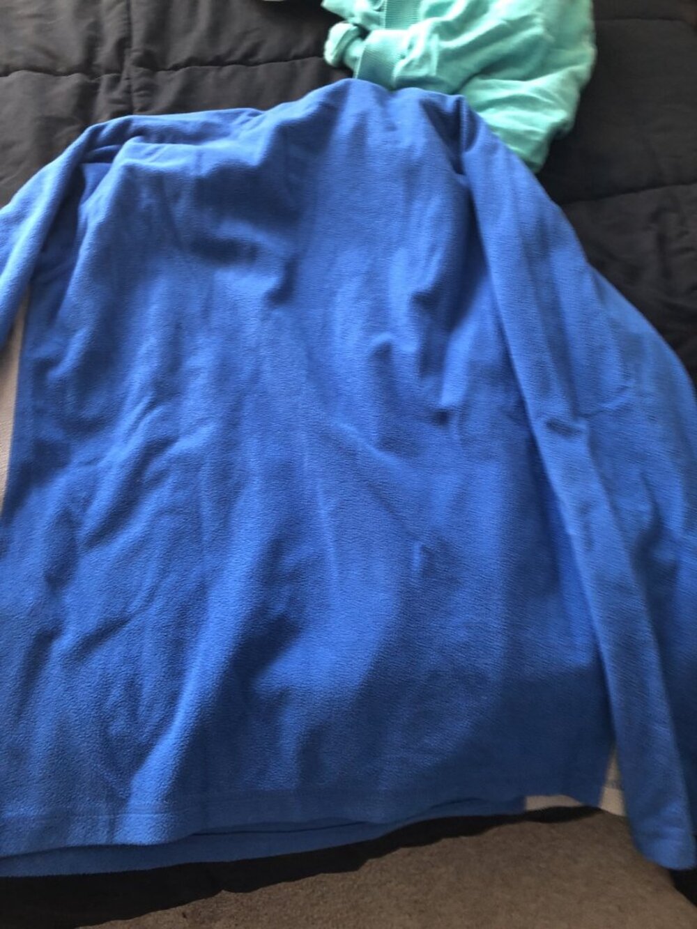 Helly Hanson pull over - Picture 3 of 3
